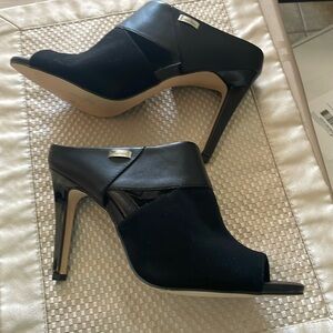 Calvin Klein heel! New